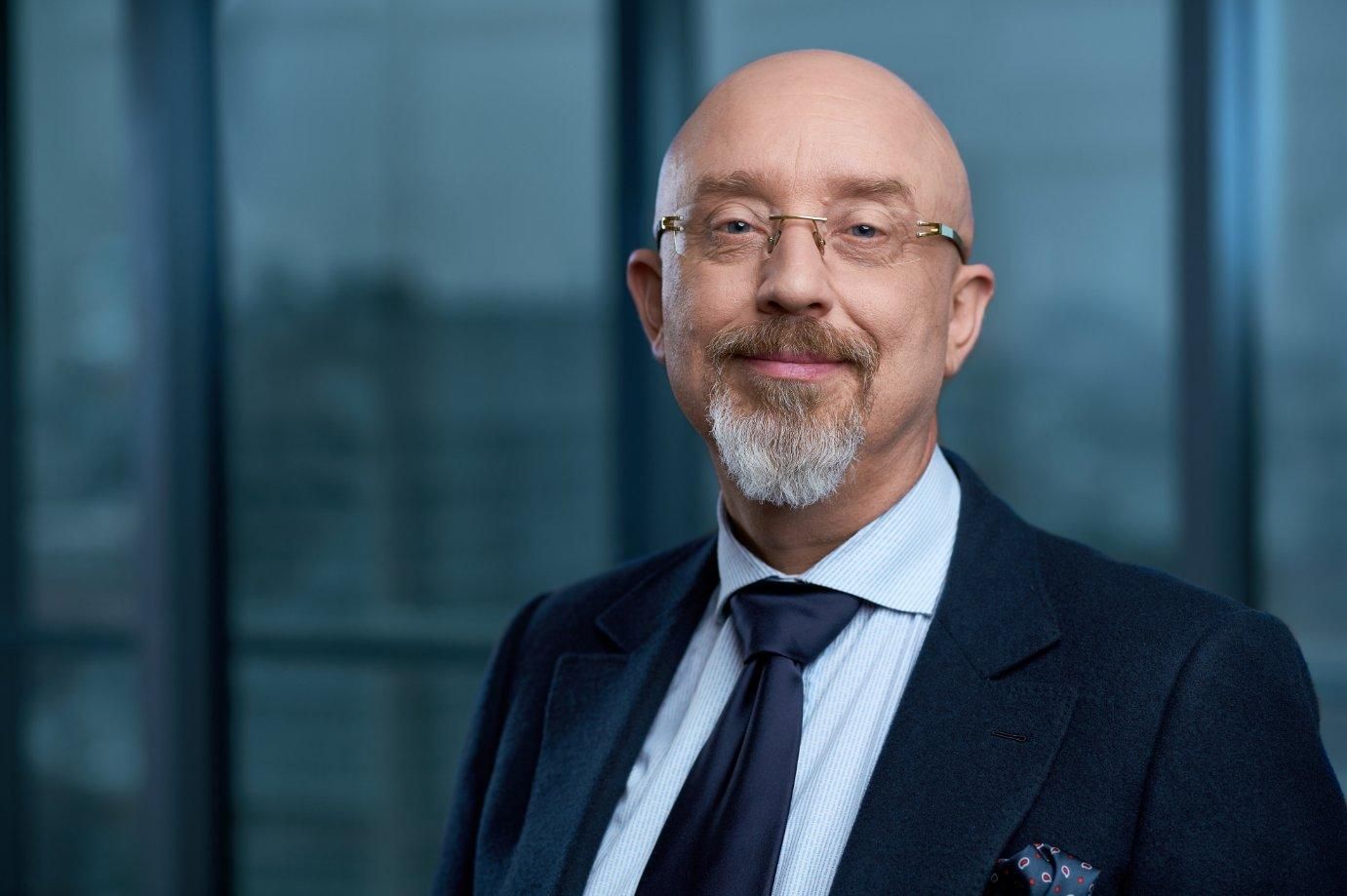 Резніков жартома привітав Зеленського із днем народження - 24 Канал Резніков жартома привітав Зеленського із днем народження - 24 Канал