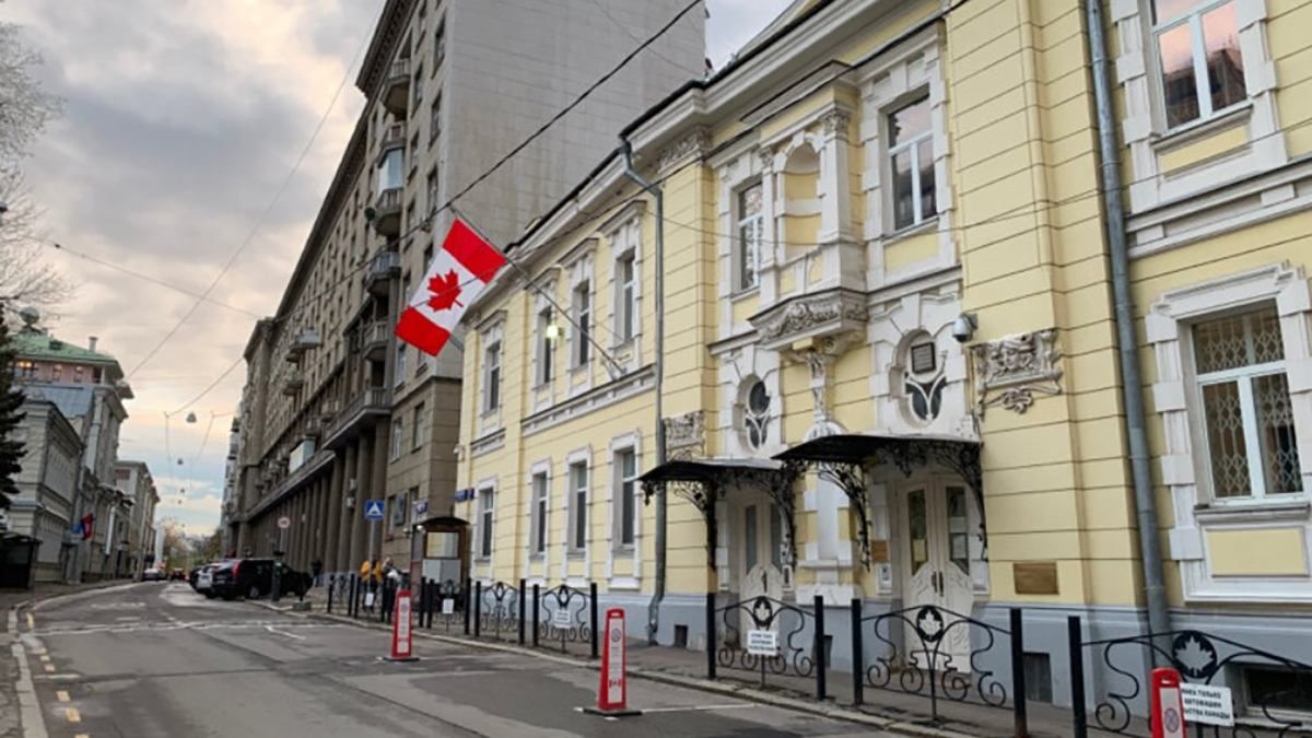 Канада евакуйовує родини дипломатів з Києва - 24 Канал