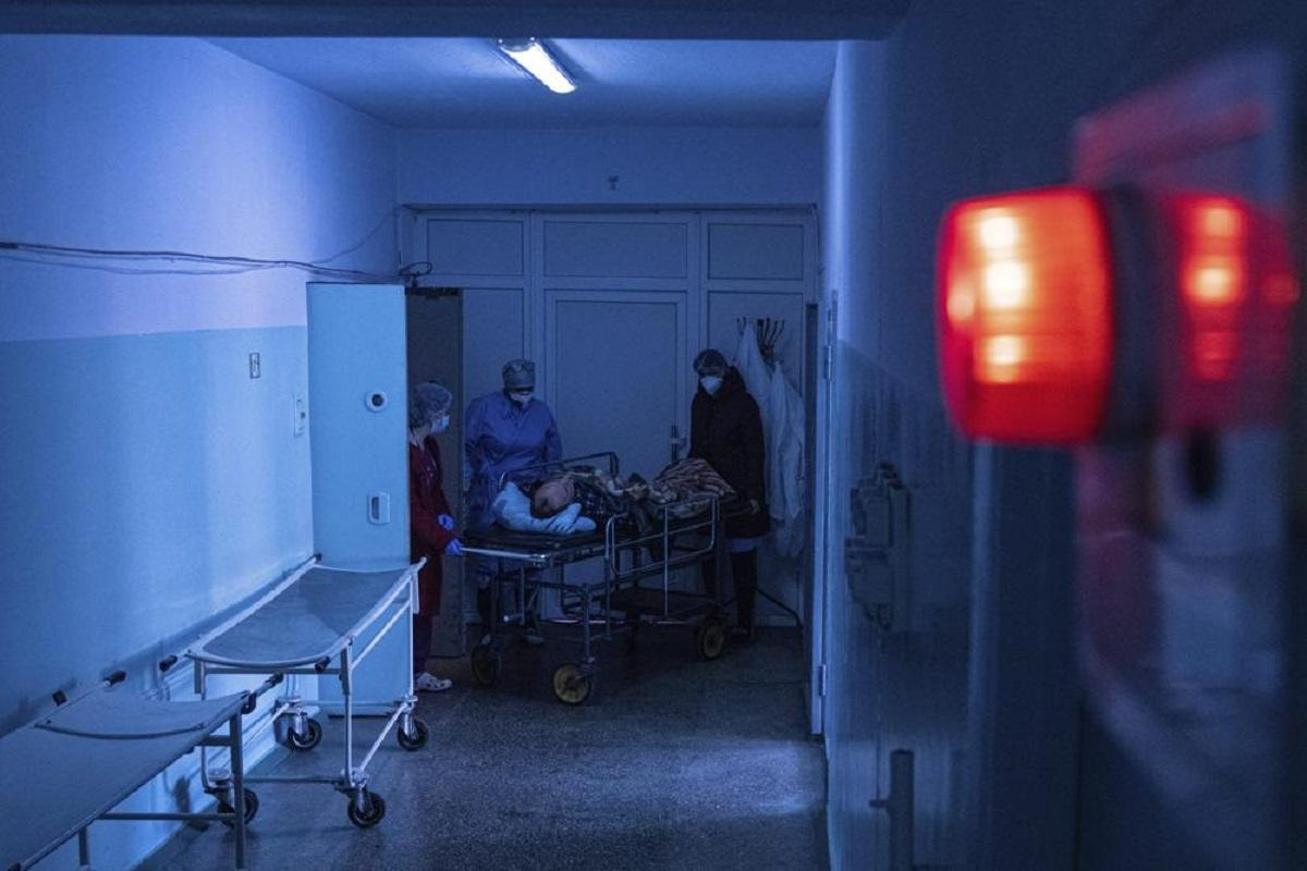 Заболеваемость растет: за сутки в Украине обнаружили более 24 тысяч COVID-больных