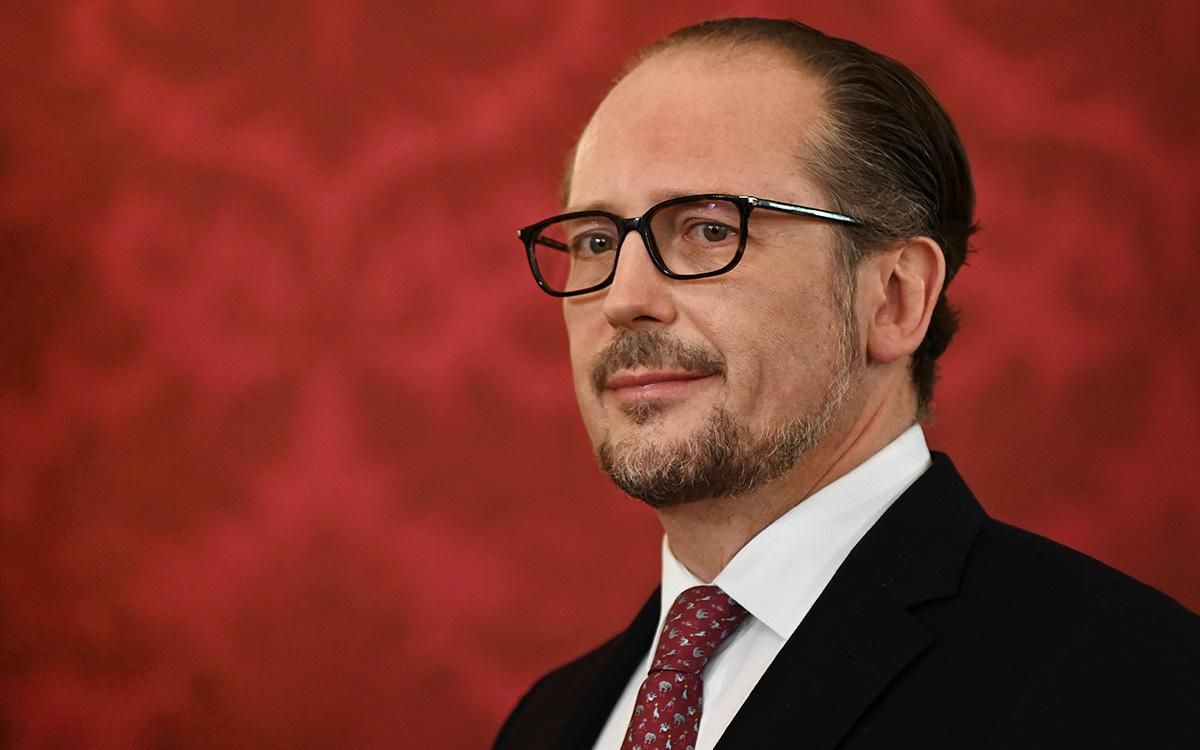 Я бы этого не сделал, – глава МИД Австрии заявил, что не танцевал бы с Путиным Я бы этого не сделал, – глава МИД Австрии заявил, что не танцевал бы с Путиным