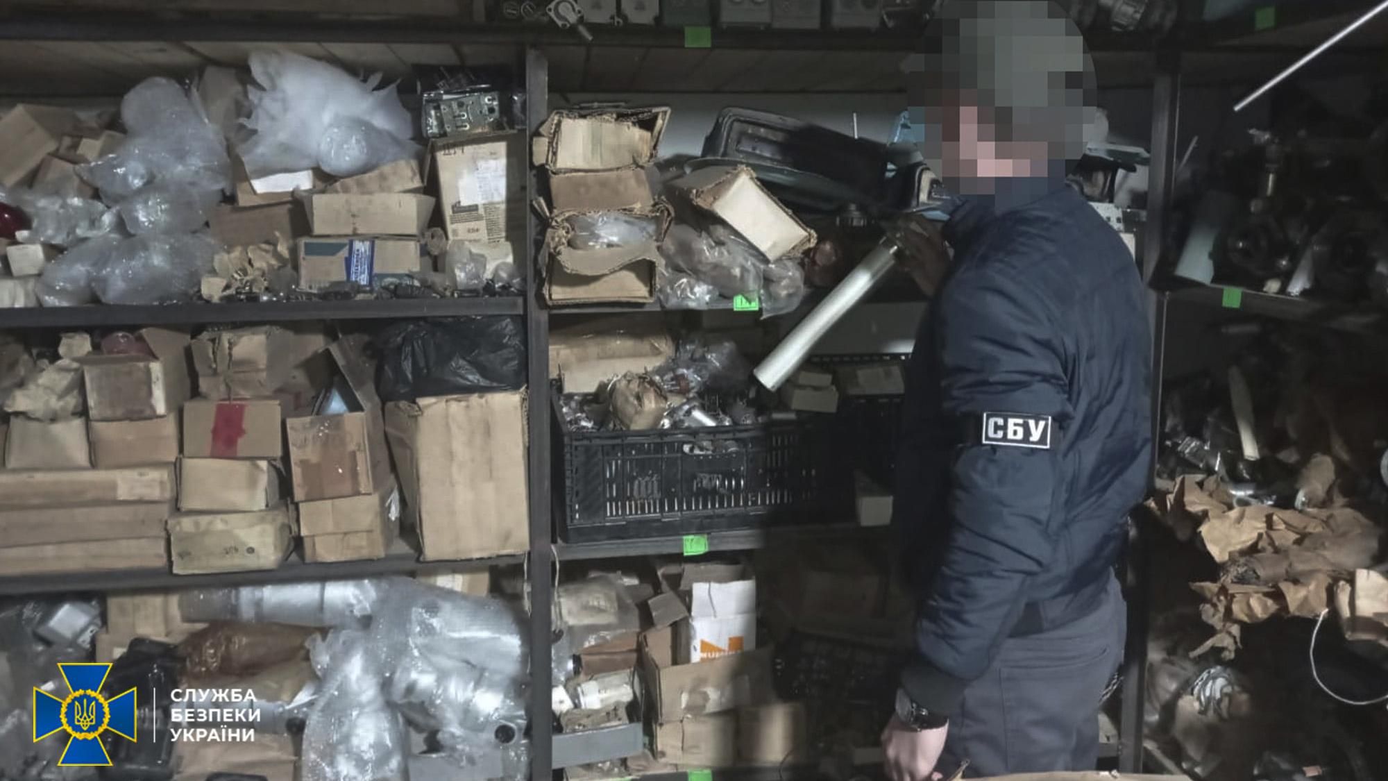 Контррозвідка заблокувала продаж деталей військових літаків за кордон: кого затримала СБУ - Дніпро Контррозвідка заблокувала продаж деталей військових літаків за кордон: кого затримала СБУ - Дніпро