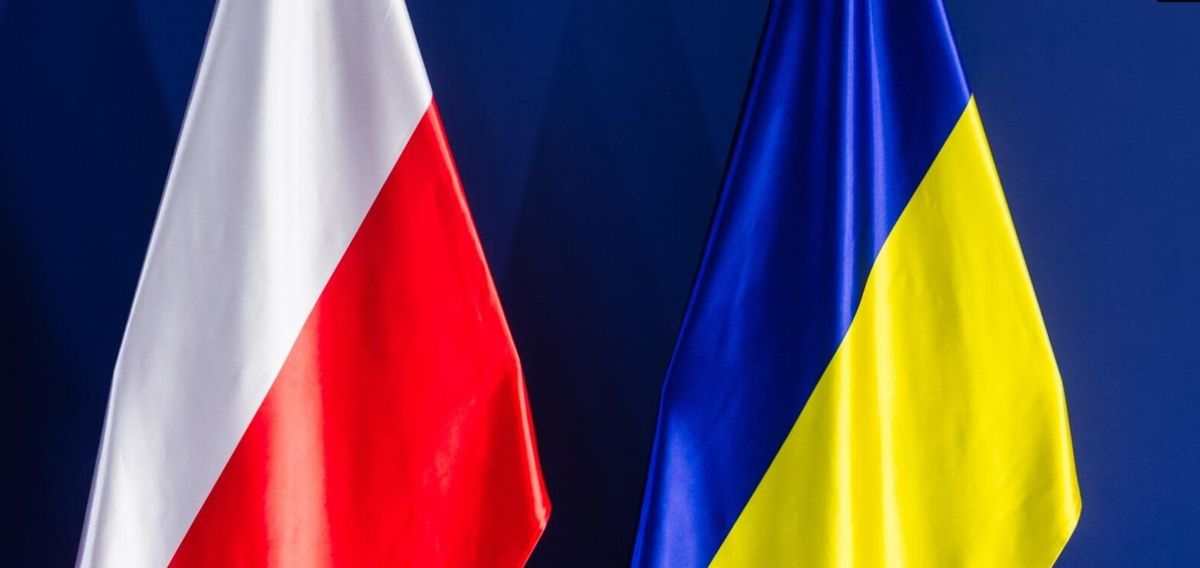 Діятимуть непублічно: у Польщі натякнули на надання зброї Україні - 24 Канал