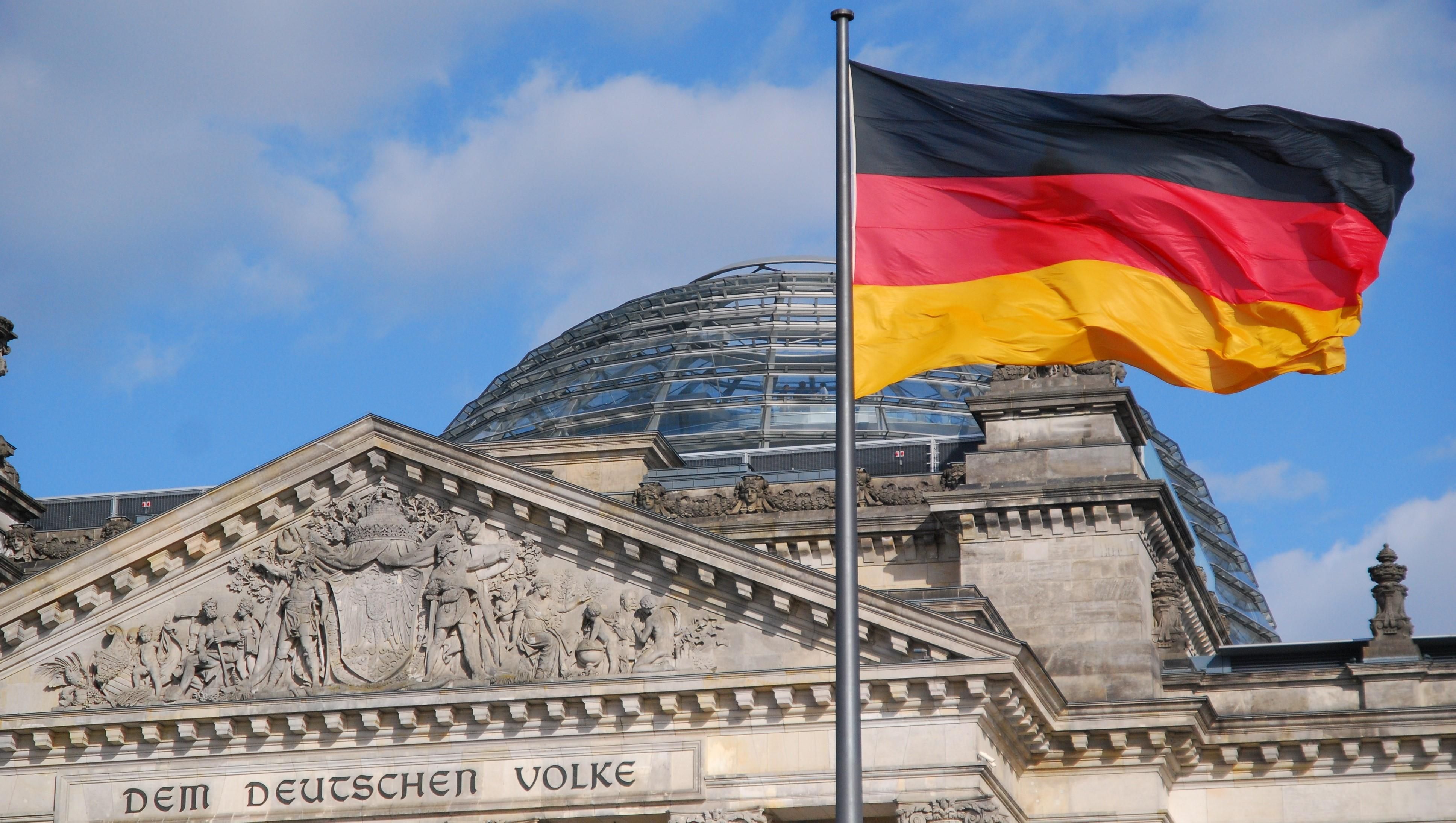 Це сигнал, що ми на вашому боці, – міноборони Німеччини про допомогу касками - Україна новини - 24 Канал Це сигнал, що ми на вашому боці, – міноборони Німеччини про допомогу касками - Україна новини - 24 Канал