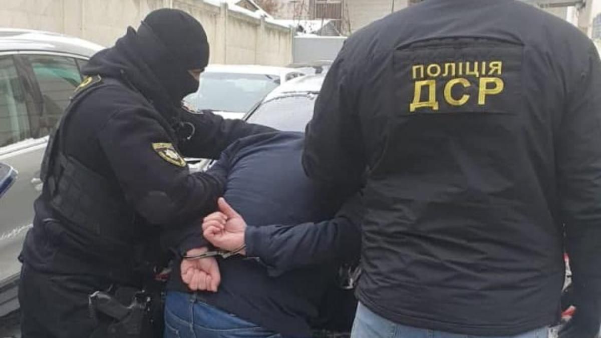 Головного інспектора Одеської митниці викрили на отриманні "данини" від підприємців - Новини Одеса - Одеса