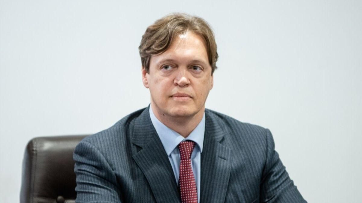 Рада розгляне звільнення Сенниченка з посади глави Фонду держмайна - 24 Канал Рада розгляне звільнення Сенниченка з посади глави Фонду держмайна - 24 Канал