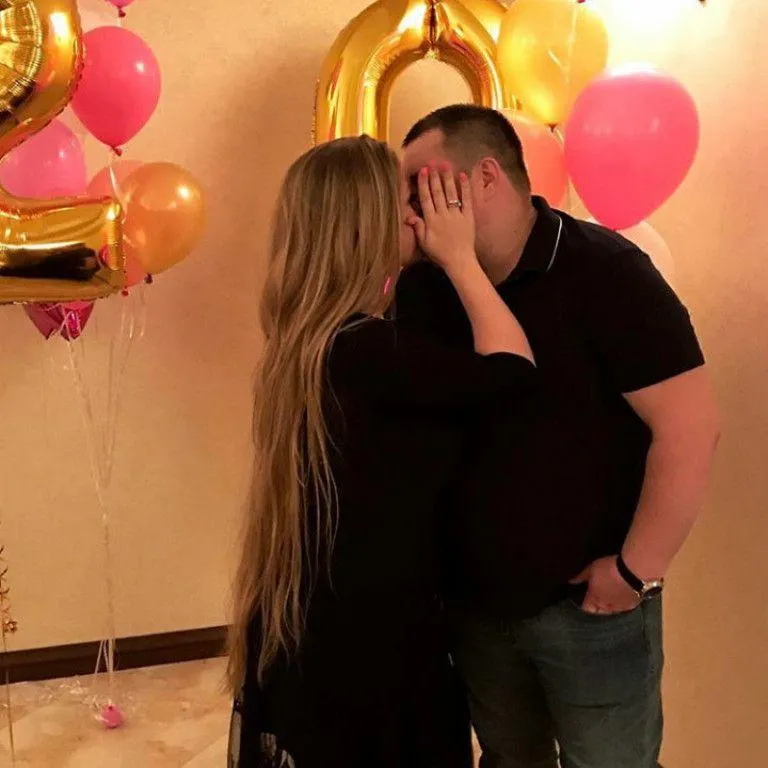 Чоловіка співачки Вікторії Петрик підозрюють у викраденні авто Чоловіка співачки Вікторії Петрик підозрюють у викраденні авто