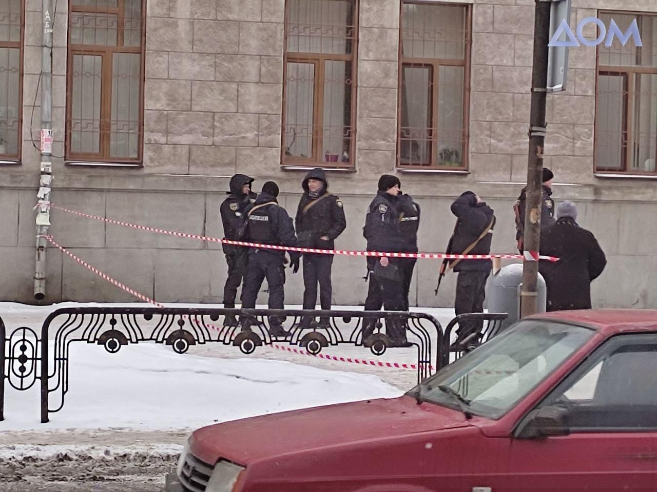 У Дніпрі нацгвардієць розстріляв варту: четверо загиблих, ще п’ятеро поранені - Україна новини - 24 Канал