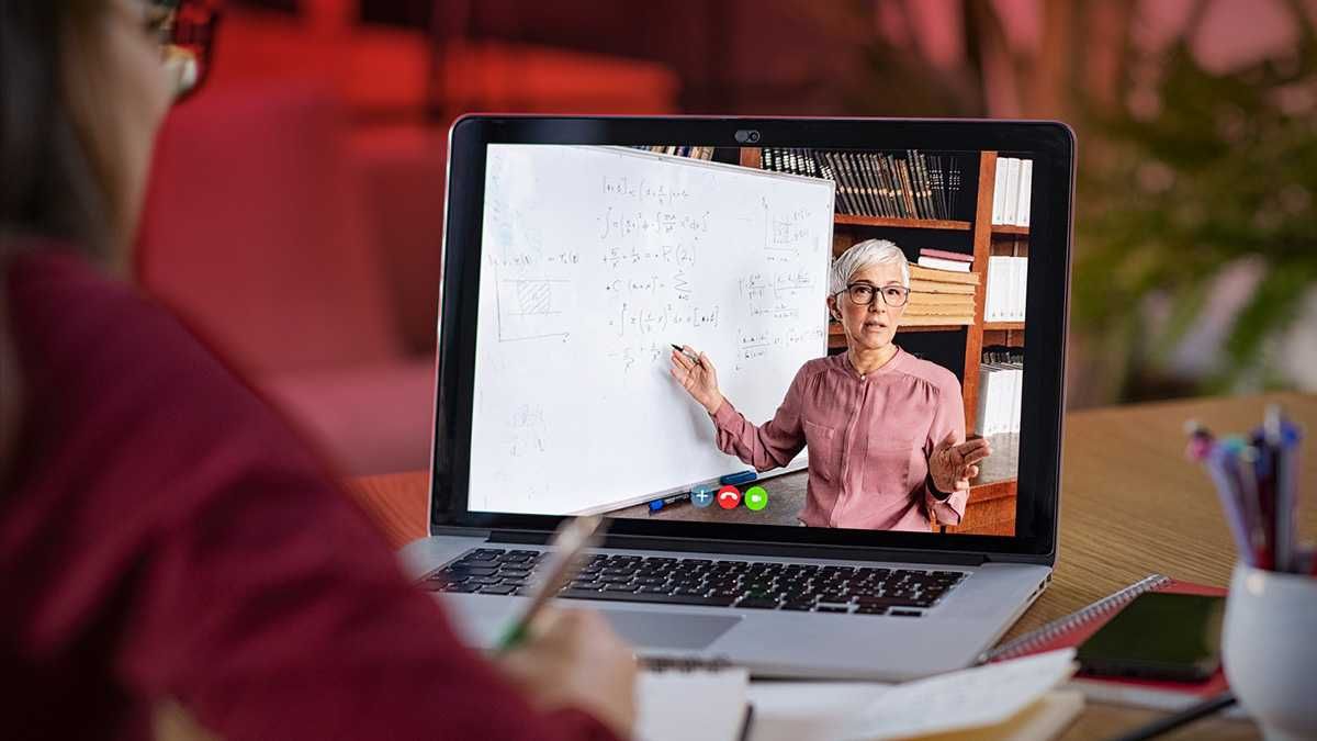 Що потрібно знати про дистанційне навчання у школах: важливі деталі від МОН - Україна новини - Освіта Що потрібно знати про дистанційне навчання у школах: важливі деталі від МОН - Україна новини - Освіта