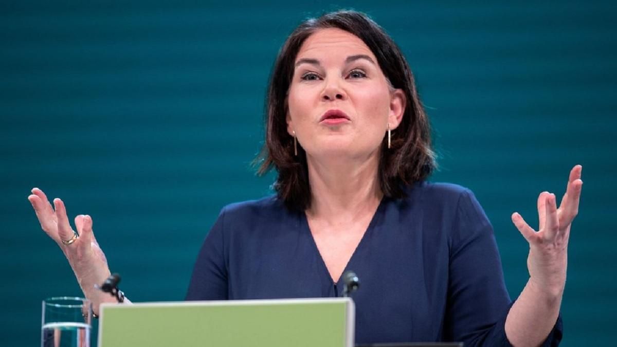 В Германии предостерегли от раскола Запада из-за вопросов оружия для Украины В Германии предостерегли от раскола Запада из-за вопросов оружия для Украины