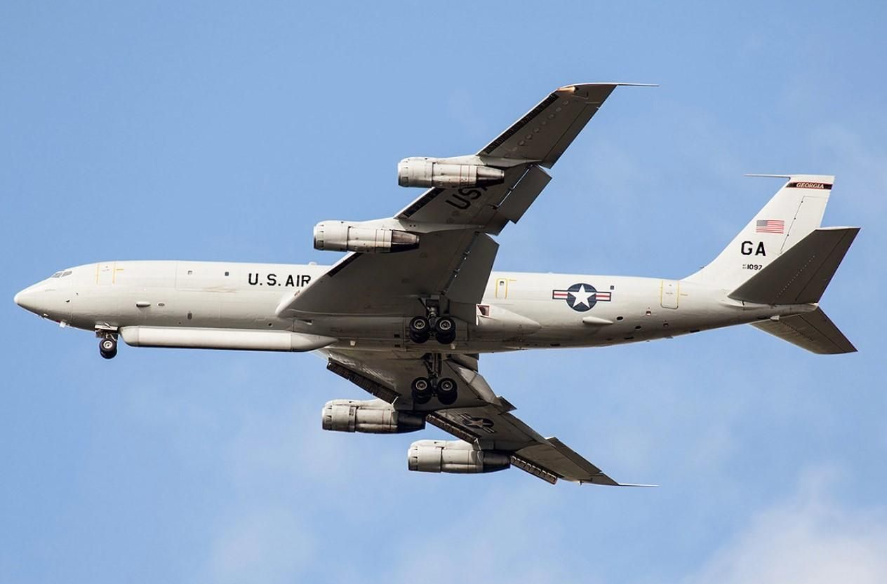 Облетели берег Крыма: несколько самолетов НАТО направили в патруль над Черным морем Облетели берег Крыма: несколько самолетов НАТО направили в патруль над Черным морем