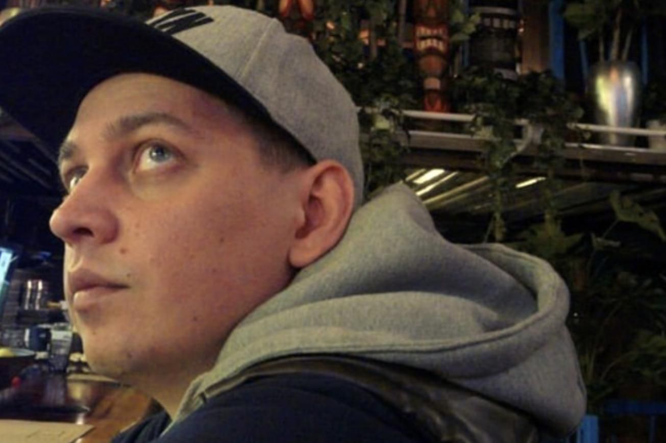 ФСБ задержала журналистов, которые снимали ситуацию на границе с Украиной ФСБ задержала журналистов, которые снимали ситуацию на границе с Украиной