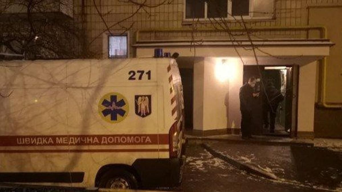 Заштрикали ножем у живіт та шию: на Харківському масиві у Києві холоднокровно зарізали чоловіка - Новини кримінал - Київ Заштрикали ножем у живіт та шию: на Харківському масиві у Києві холоднокровно зарізали чоловіка - Новини кримінал - Київ