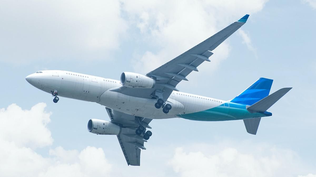 19-летний студент следит за богатейшими людьми мира: Илон Маск пробует купить свою приватность 19-летний студент следит за богатейшими людьми мира: Илон Маск пробует купить свою приватность