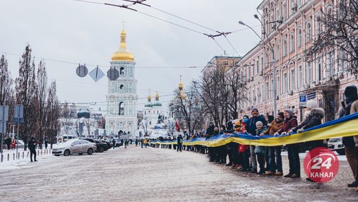 Київ святковий і Київ буденний: як за кілька тижнів кардинально змінивcя центр столиці