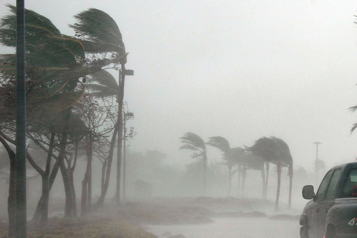 Разрушительный шторм в Южной Африке унес жизни десятков людей Разрушительный шторм в Южной Африке унес жизни десятков людей