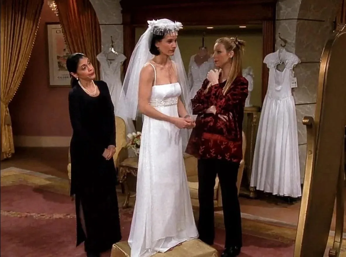 Весільна сукня Моніки Весільна сукня Моніки