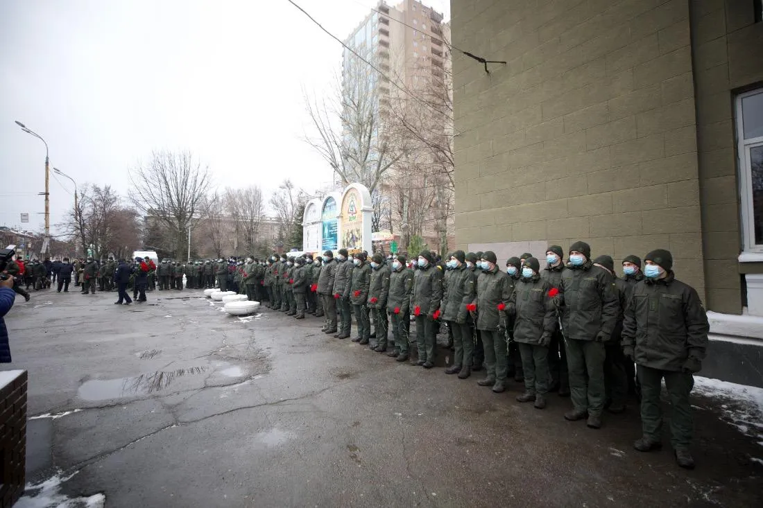 Нацгвардійці прийшли попрощатися з вбитими колегами / Фото МВС