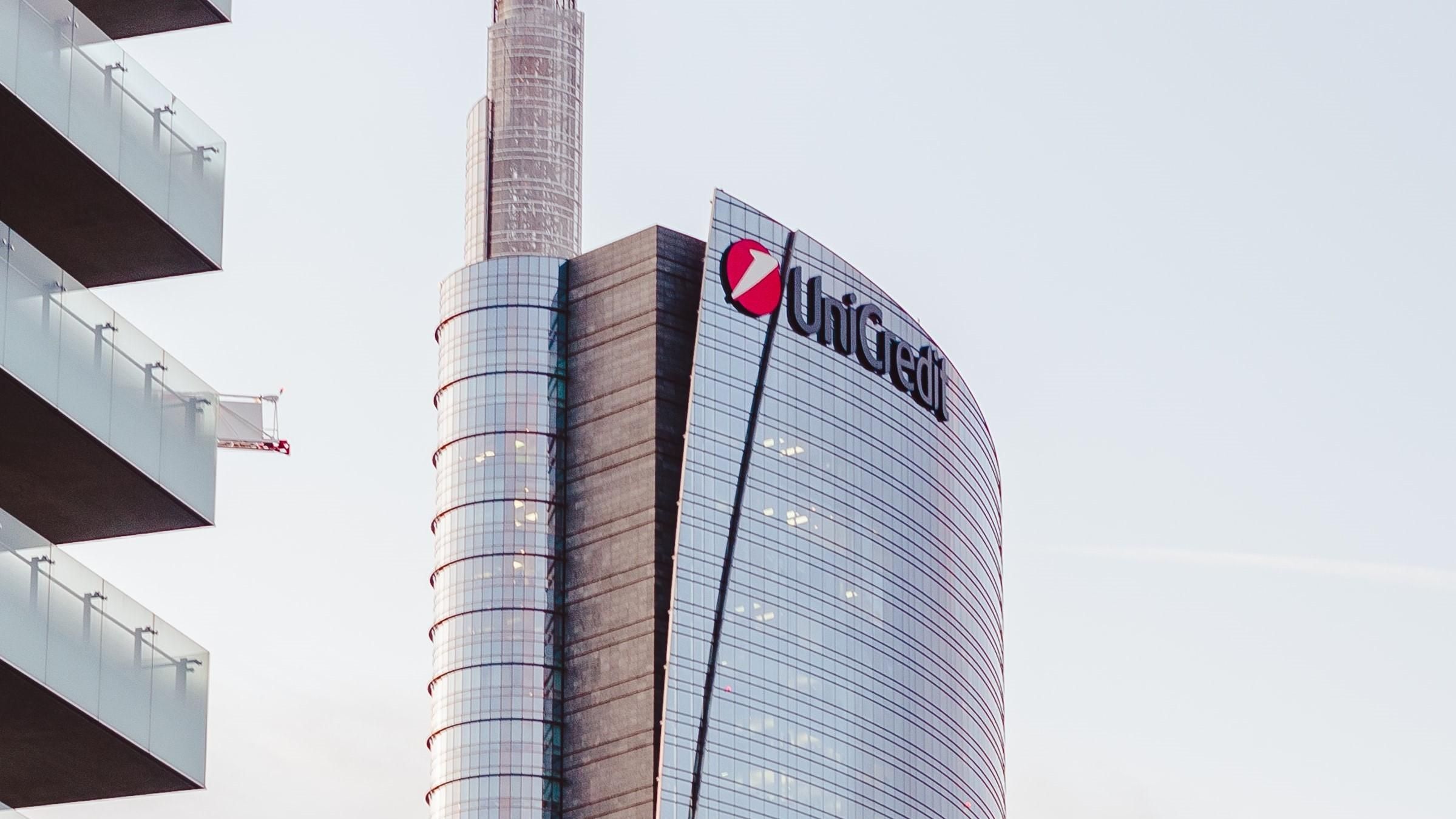 Итальянская UniCredit отказалась от покупки российского банка Итальянская UniCredit отказалась от покупки российского банка