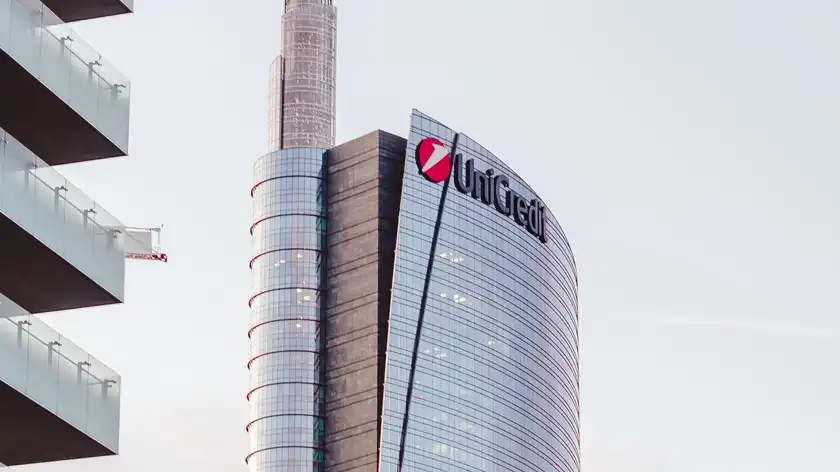 Итальянская UniCredit отказалась от покупки российского банка