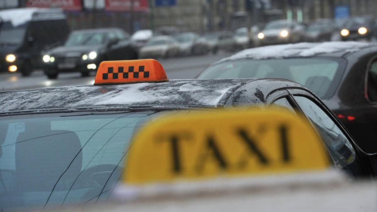У Києві таксист-іноземець відправив пасажирку у кому, пограбував та відвіз додому - Київ