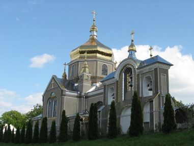 Податок на церкву: жителі прильвівського села почали отримувати дивні рахунки