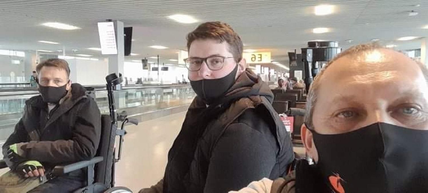 Негода в Нідерландах затримала літак з українськими бійцями, які поверталися з реабілітації - Україна новини - 24 Канал Негода в Нідерландах затримала літак з українськими бійцями, які поверталися з реабілітації - Україна новини - 24 Канал