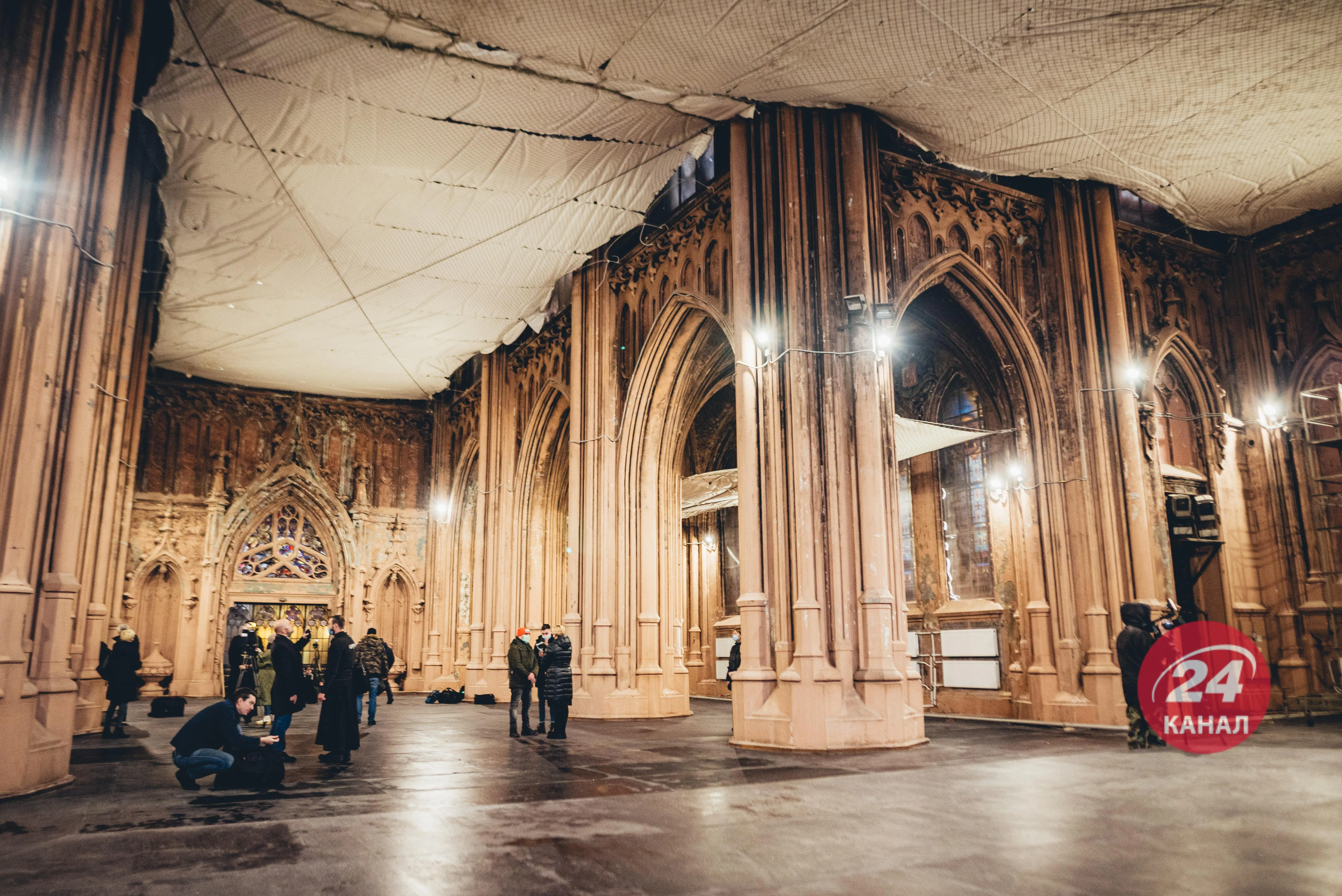 Костел святого Миколая у Києві, як виглядає храм всередині після протиаварійних робіт Костел святого Миколая у Києві, як виглядає храм всередині після протиаварійних робіт