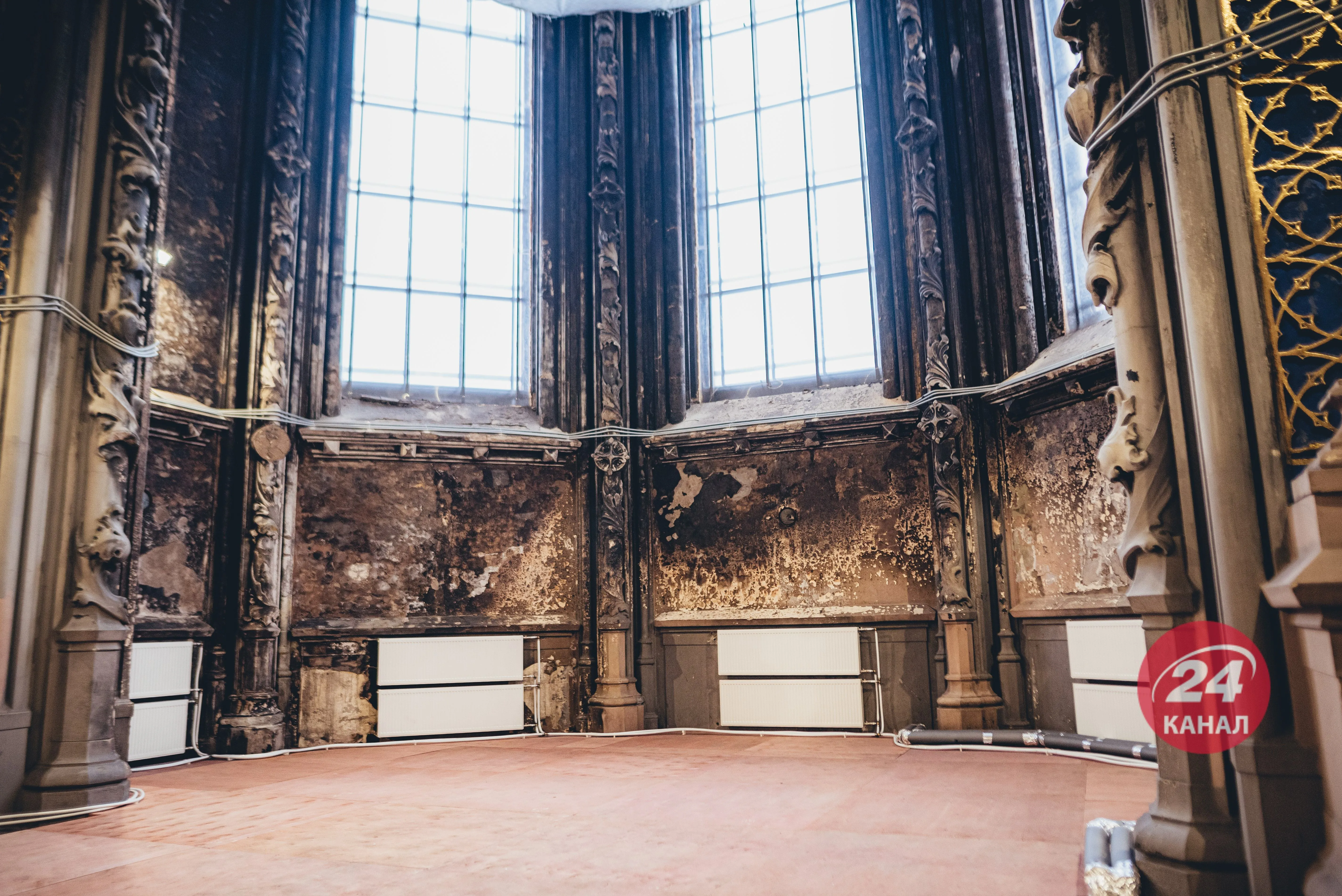 Костел святого Миколая у Києві, як виглядає храм всередині після протиаварійних робіт Костел святого Миколая у Києві, як виглядає храм всередині після протиаварійних робіт