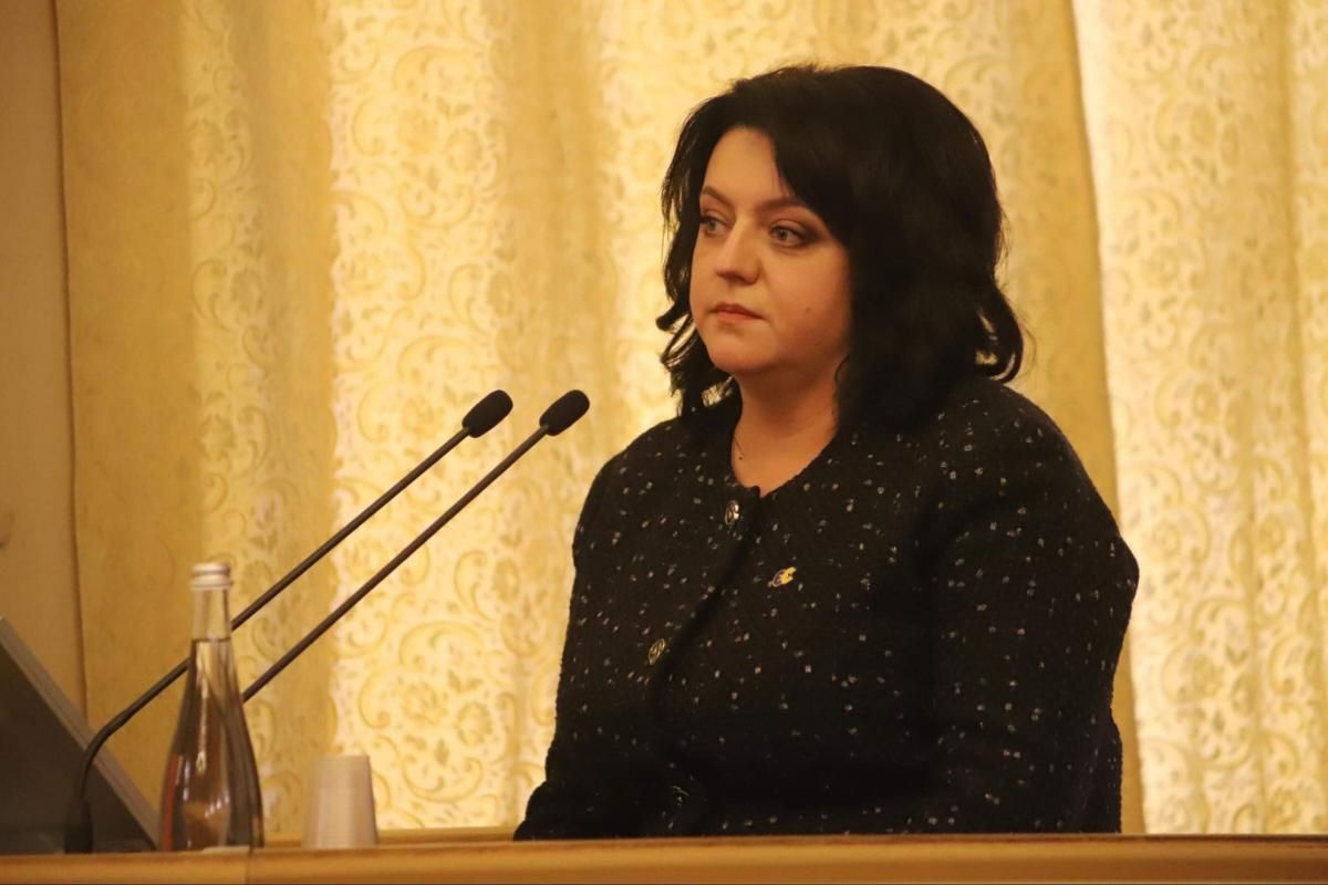 Выписала премии сама себе: суд оправдал председателя Львовского облсовета Выписала премии сама себе: суд оправдал председателя Львовского облсовета