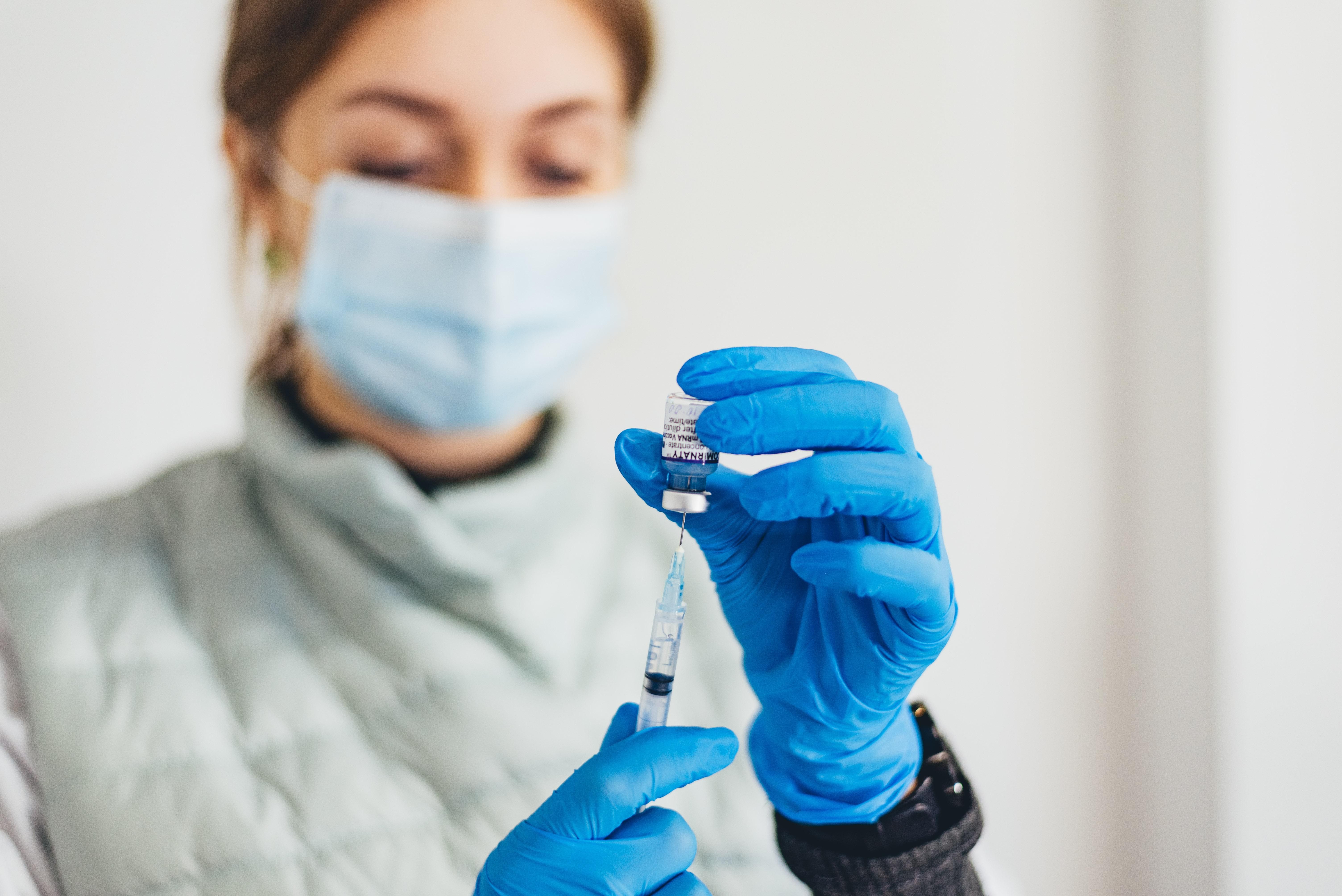 На Київтеплоенерго сотні невакцинованих працівників відсторонили від роботи - Новини Київ - Київ На Київтеплоенерго сотні невакцинованих працівників відсторонили від роботи - Новини Київ - Київ