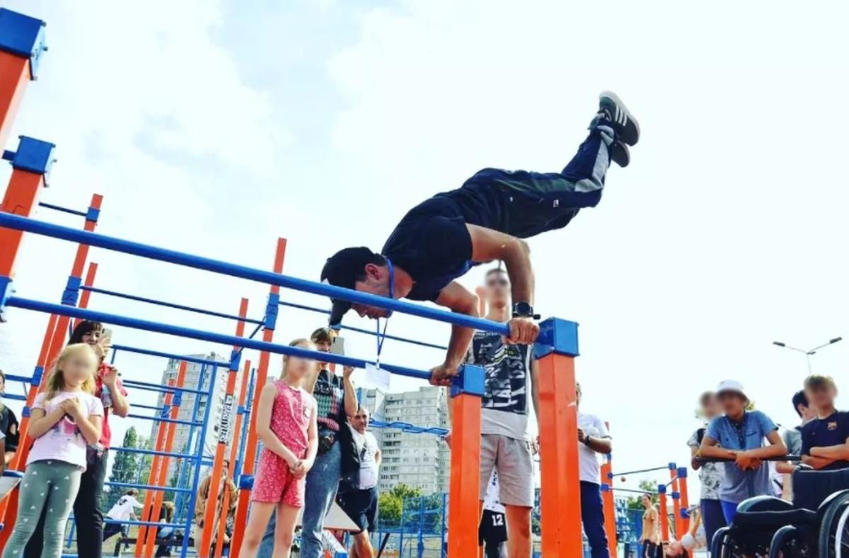 Перший параворкаутер Харкова готується до рекорду України: мотиваційне відео - Новини Харків - Харків Перший параворкаутер Харкова готується до рекорду України: мотиваційне відео - Новини Харків - Харків