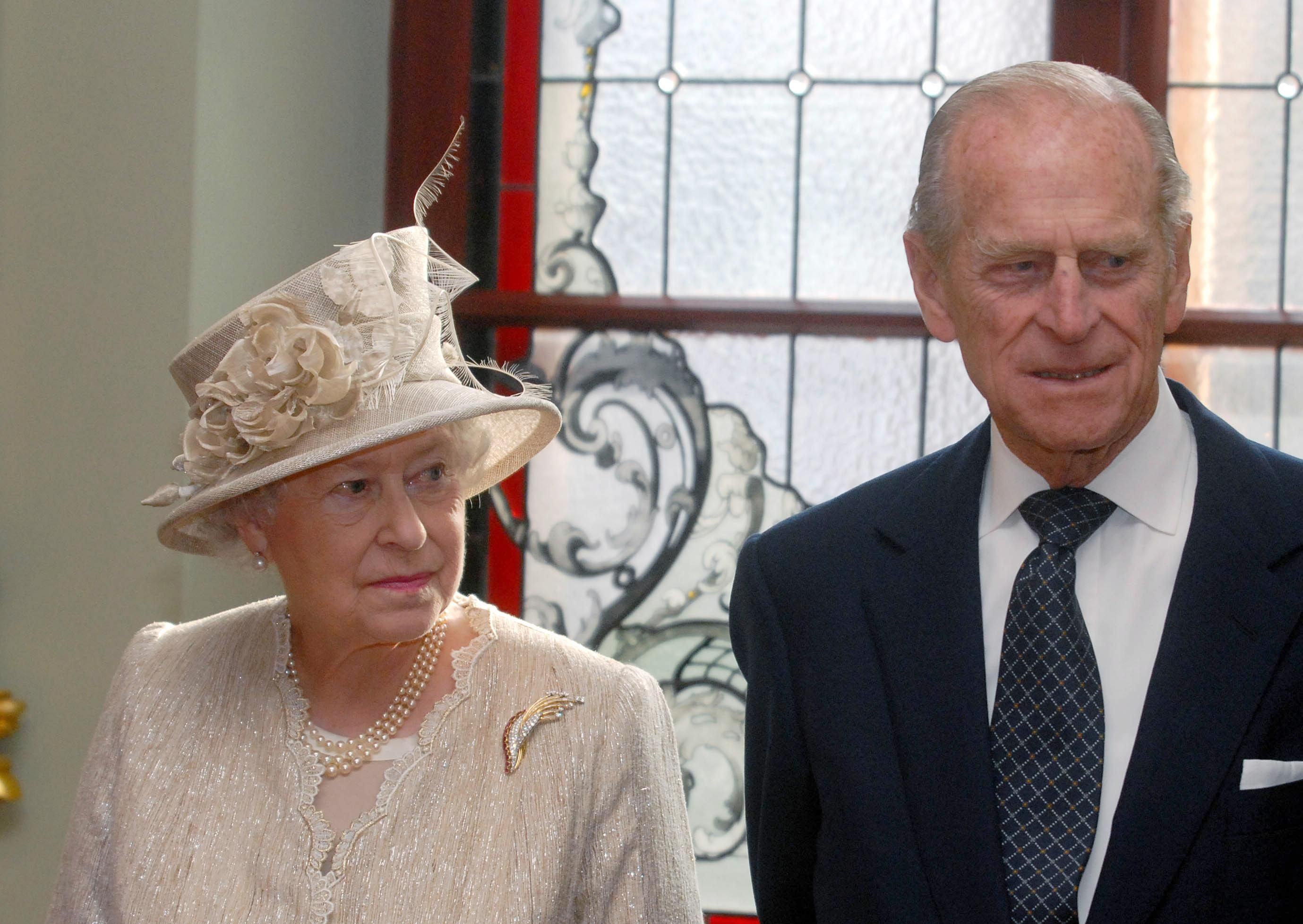 Кухар пересолив суп для Єлизавети II та втратив громадянство: ексклюзивні подробиці скандалу - Гарячі новини - 24 Канал Кухар пересолив суп для Єлизавети II та втратив громадянство: ексклюзивні подробиці скандалу - Гарячі новини - 24 Канал