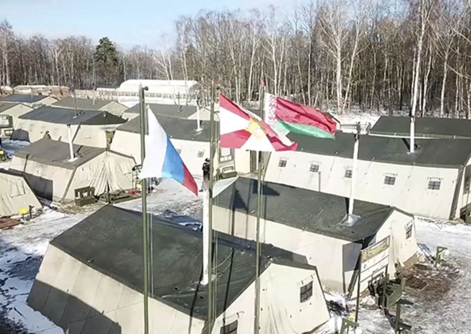 Недалеко від українського кордону: Росія показала польовий табір своїх військових у Білорусі - новини Білорусь - 24 Канал Недалеко від українського кордону: Росія показала польовий табір своїх військових у Білорусі - новини Білорусь - 24 Канал