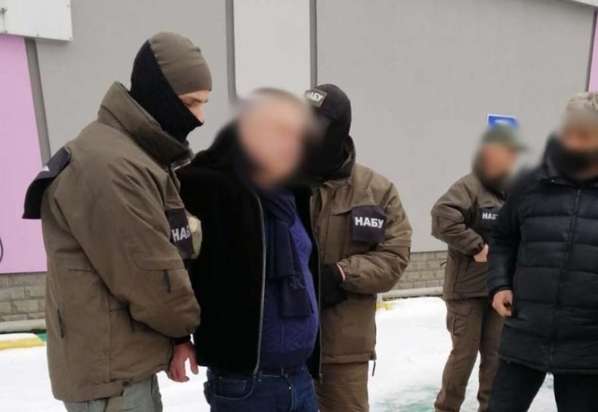 Забудовнику, який хотів за 120 тисяч доларів підкупити ДІАМ, оголосили підозру - Київ Забудовнику, який хотів за 120 тисяч доларів підкупити ДІАМ, оголосили підозру - Київ