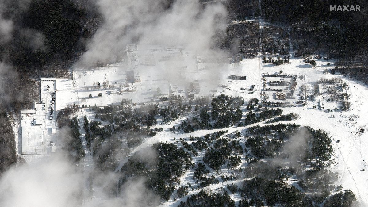 Табори військових та "Іскандери": показали нові знімки російських сил біля України - новини Білорусь - 24 Канал Табори військових та "Іскандери": показали нові знімки російських сил біля України - новини Білорусь - 24 Канал