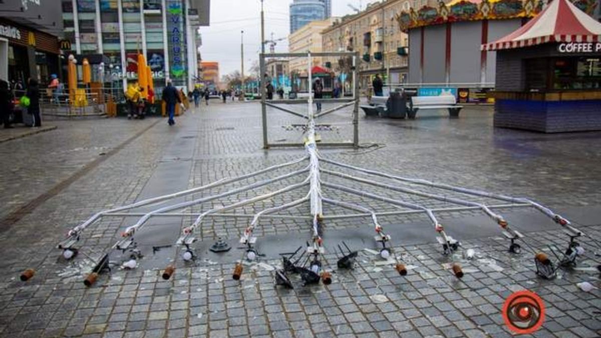 Повредил Ханукию в Днепре: суд вынес приговор антисемиту Повредил Ханукию в Днепре: суд вынес приговор антисемиту