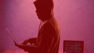 Переписка хакеров, атаковавших медучреждения США, попала в прессу: что о них узнали