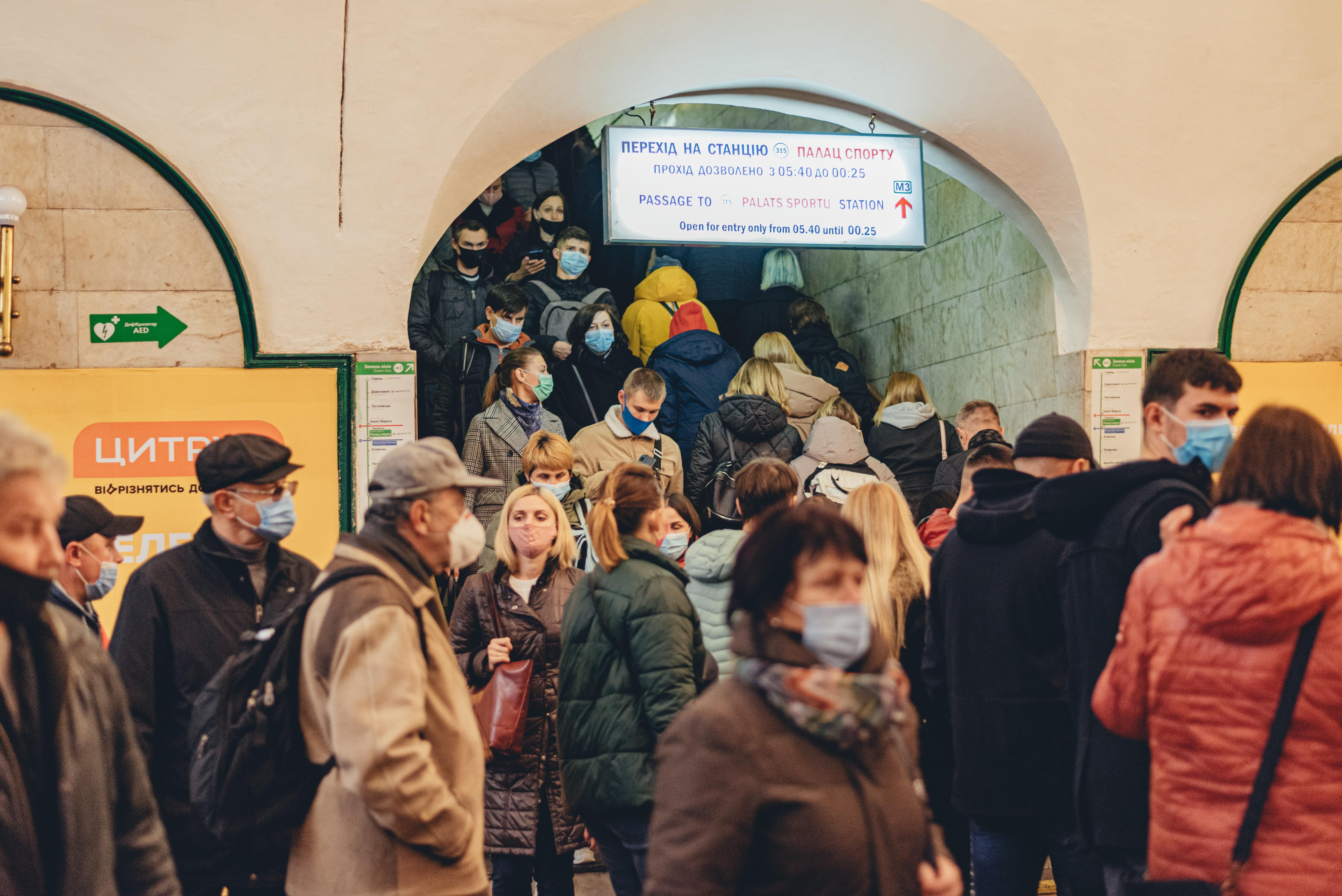 Українці увійшли до десяти найнещасніших націй світу - Україна новини - 24 Канал