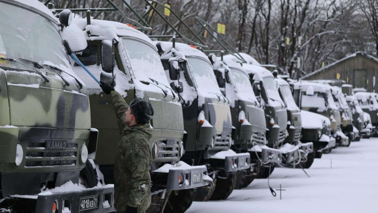 Резніков розповів, скільки російських військових є біля кордонів України - Росія новини - 24 Канал