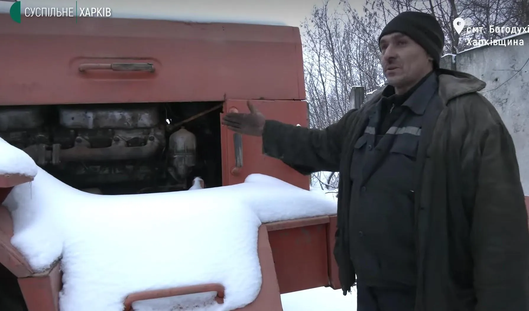 На Харківщині водій автодору розробив танк для прибирання снігу