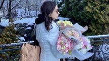 У пуховику та з сумкою Louis Vuitton: Катерина Кухар зачарувала елегантним образом