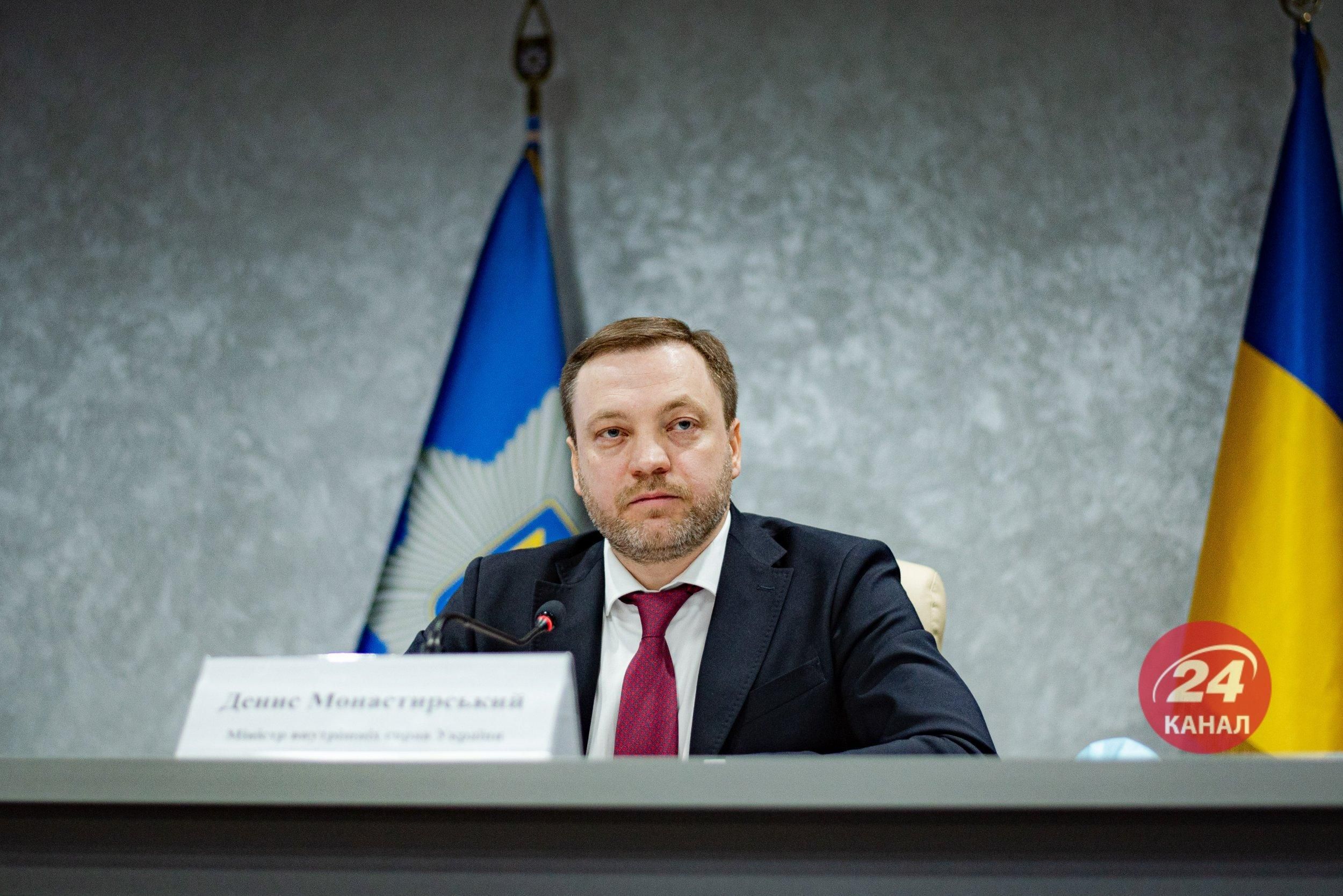 Якби зателефонував, у той же момент був би посланий, – Монастирський про Трухіна - Гарячі новини - 24 Канал Якби зателефонував, у той же момент був би посланий, – Монастирський про Трухіна - Гарячі новини - 24 Канал