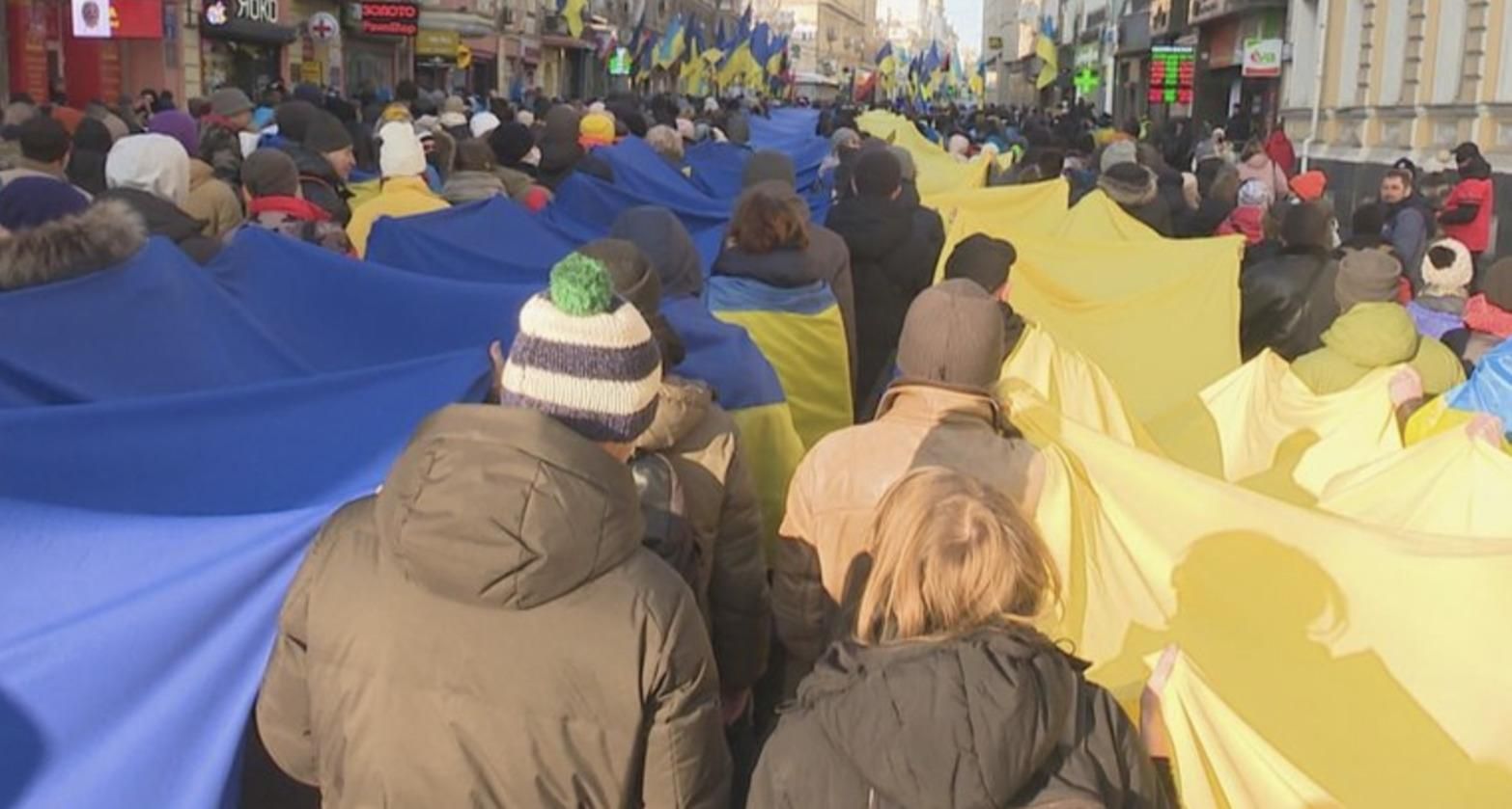 "Марш единства" в Харькове, новая партия вооружения от США: главные новости 5 февраля - Украина новости - 24 Канал