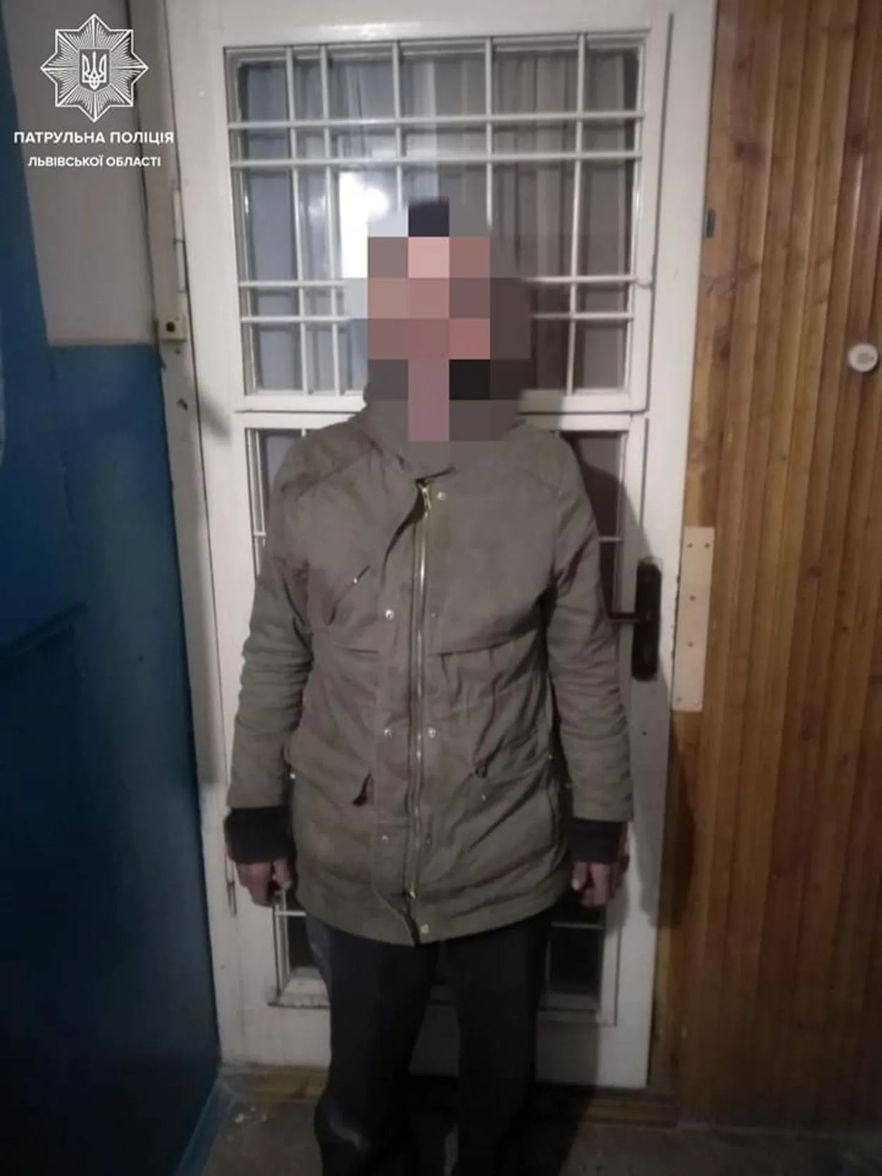 У Львові чоловік розібрав ліфт і намагався вкрасти редуктор: відео з місця події У Львові чоловік розібрав ліфт і намагався вкрасти редуктор: відео з місця події