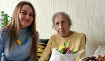 Союз украинок Америки передал стипендию 98-летней связной Романа Шухевича
