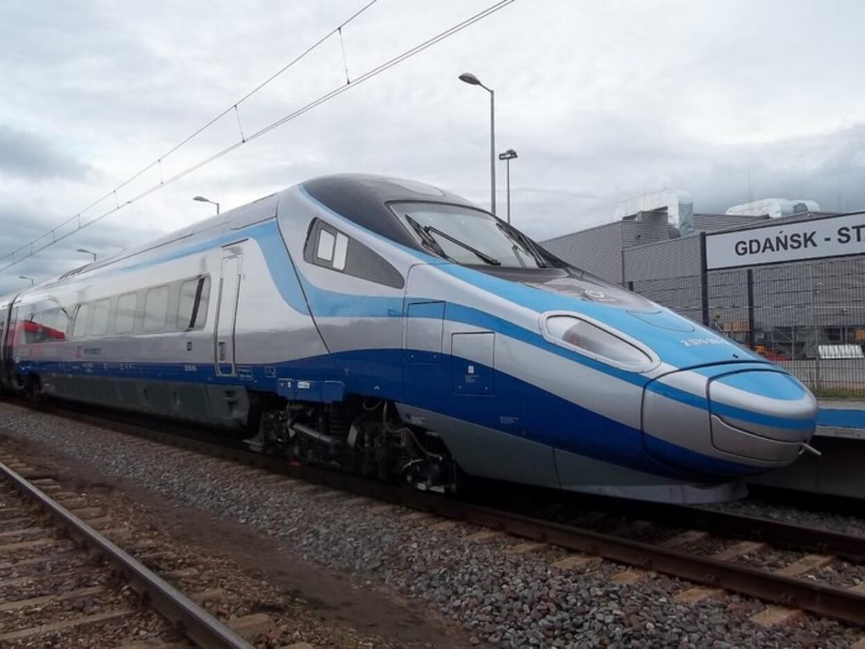 Благодаря "Большой стройке" время в пути между Киевом и Варшавой сократится до 4 часов Благодаря "Большой стройке" время в пути между Киевом и Варшавой сократится до 4 часов