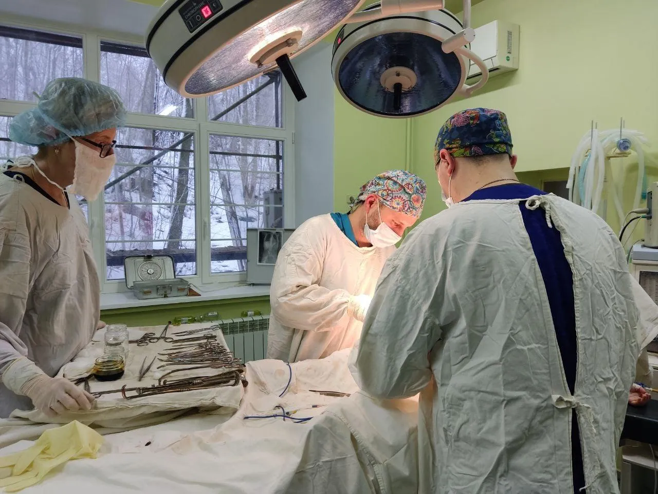 Проковтнула небезпечну іграшку: львівські лікарі врятували 2-річну дівчинку