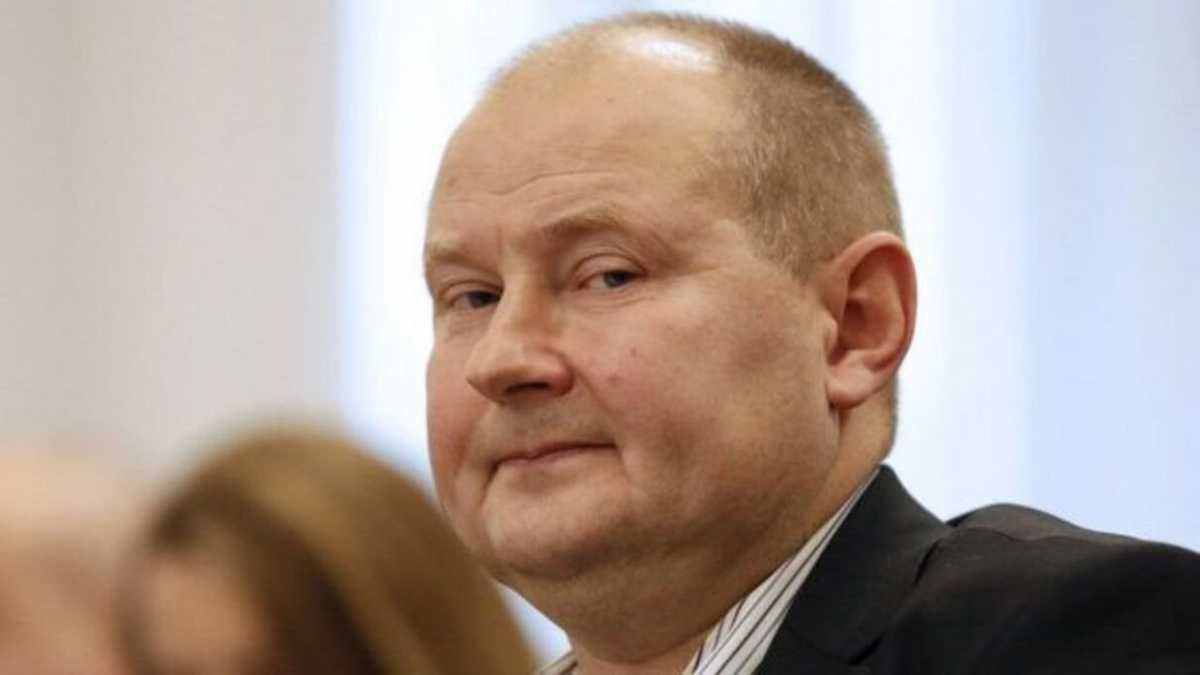 Екссуддя Чаус раптово знайшов гроші на заставу й дав інтерв'ю нардепу з партії Порошенка - Україна новини - 24 Канал Екссуддя Чаус раптово знайшов гроші на заставу й дав інтерв'ю нардепу з партії Порошенка - Україна новини - 24 Канал