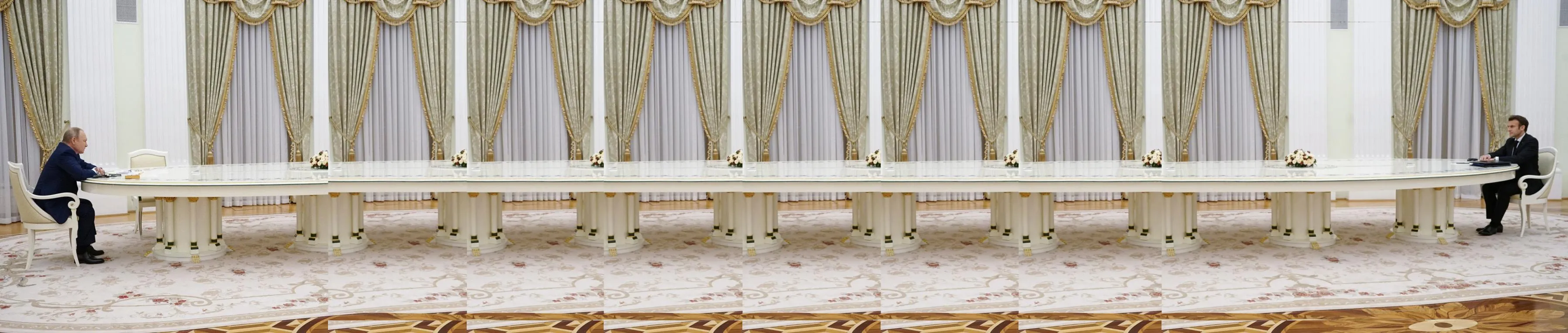 Меми про зустріч Путіна і Макрона Меми про зустріч Путіна і Макрона