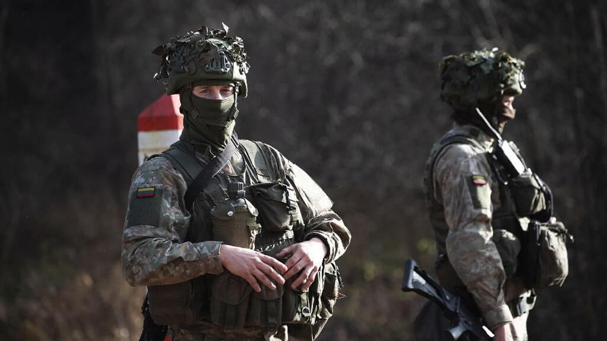 Литва повысила уровень боеспособности из-за учений Беларуси и России Литва повысила уровень боеспособности из-за учений Беларуси и России